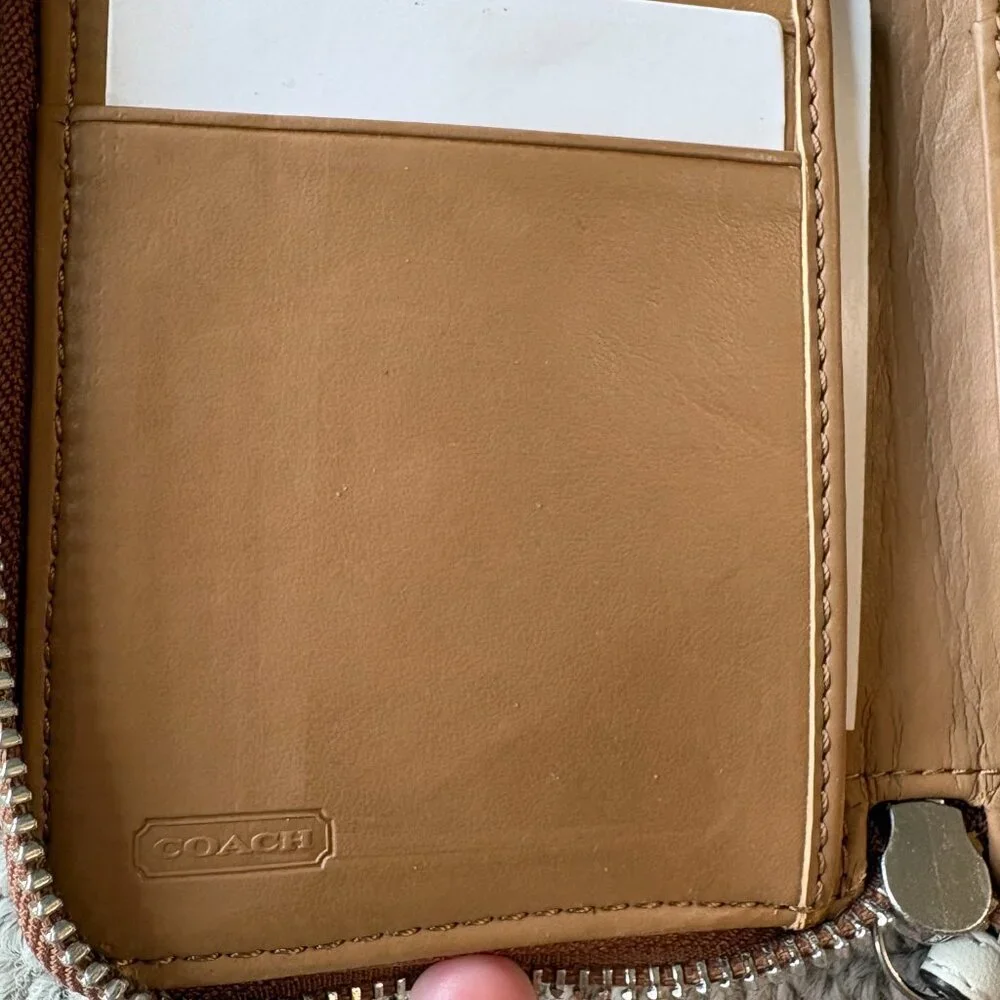 Coach Park Colorblock Leather Wristlet Wallet | Classic Preppy Old Money